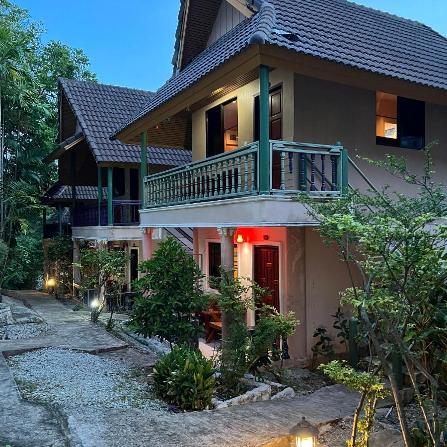 Kata Villa Merit Hill Bungalows Karon Kültér fotó