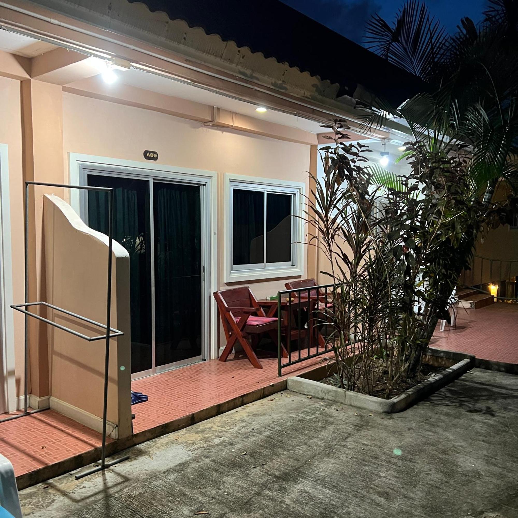 Kata Villa Merit Hill Bungalows Karon Kültér fotó