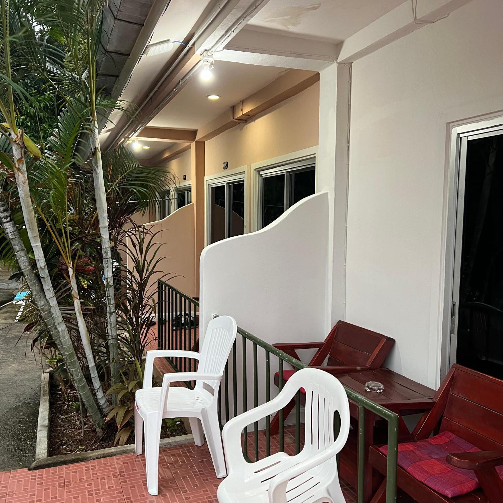 Kata Villa Merit Hill Bungalows Karon Kültér fotó